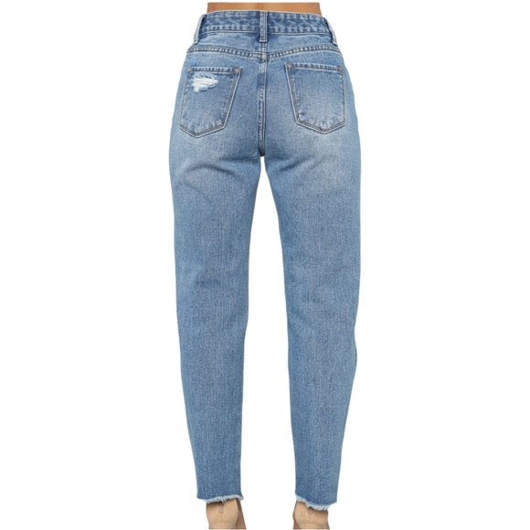 Fashion Nova High Rise Boyfriend Jeans Distressed Frayed Hem Light Wash Size 9 - Picture 2 of 11